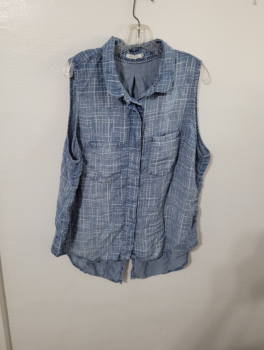 Sleeveless Button Front Tunic Chambray Geometric Contemporary Size 2x Casual